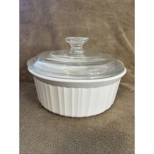 Corningware ribbed 1.5qt / 1.6 l #f-5-b French white baking/serving bowl w/lid